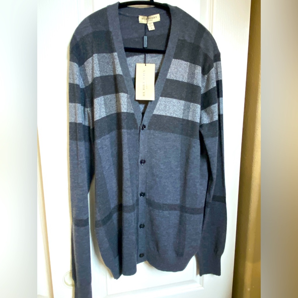 ‼️ AUTHENTIC ‼️ BURBERRY